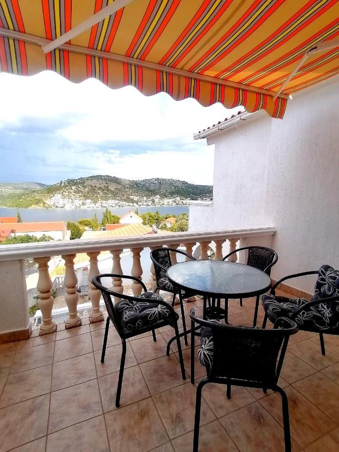 Apartmani Adriatic Rogoznica  Luaran gambar