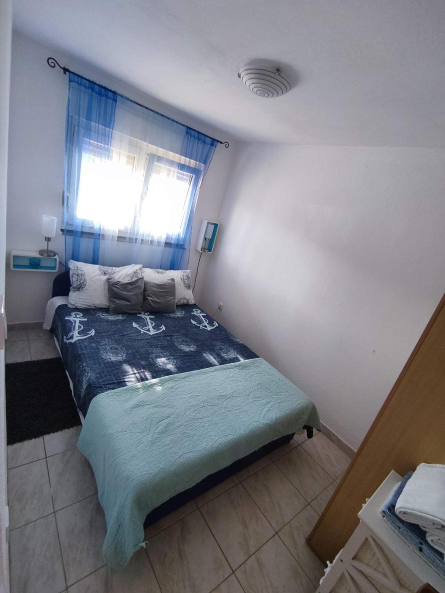 Apartmani Adriatic Rogoznica  Luaran gambar