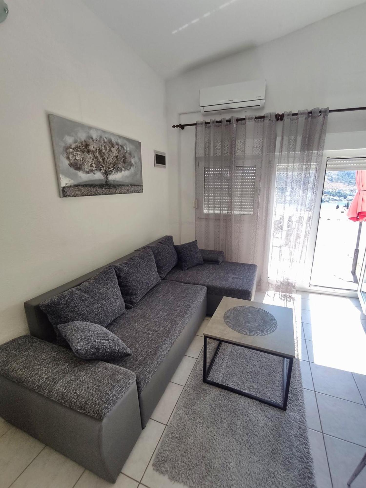 Apartmani Adriatic Rogoznica  Luaran gambar