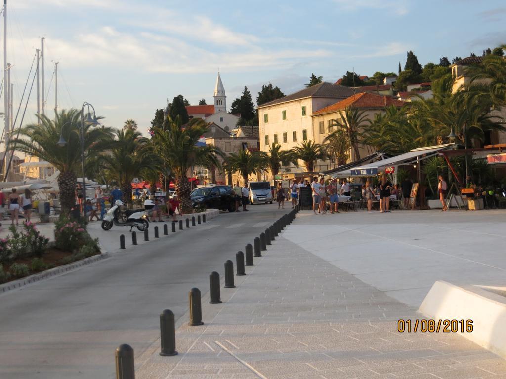Apartmani Adriatic Rogoznica  Luaran gambar