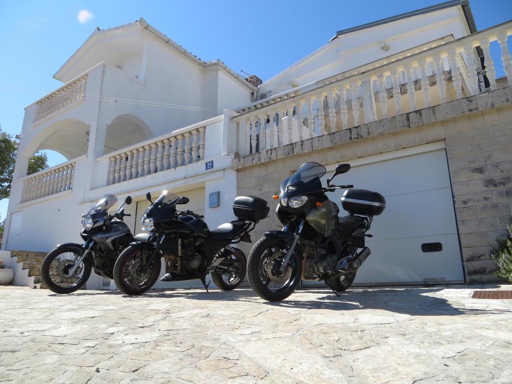 Apartmani Adriatic Rogoznica  Luaran gambar