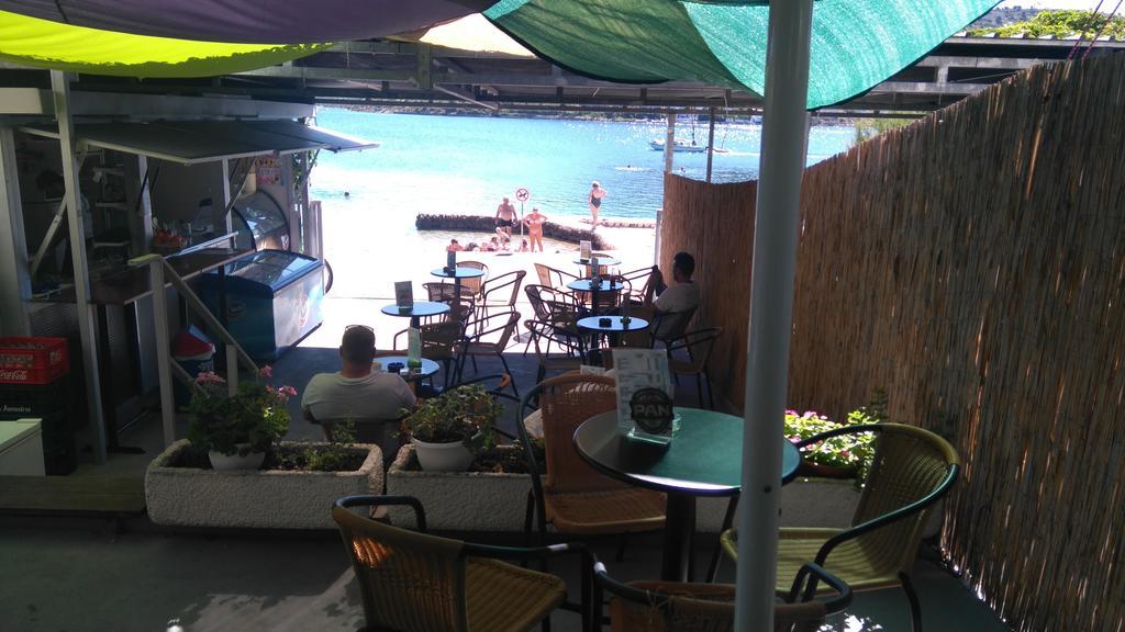 Apartmani Adriatic Rogoznica  Luaran gambar