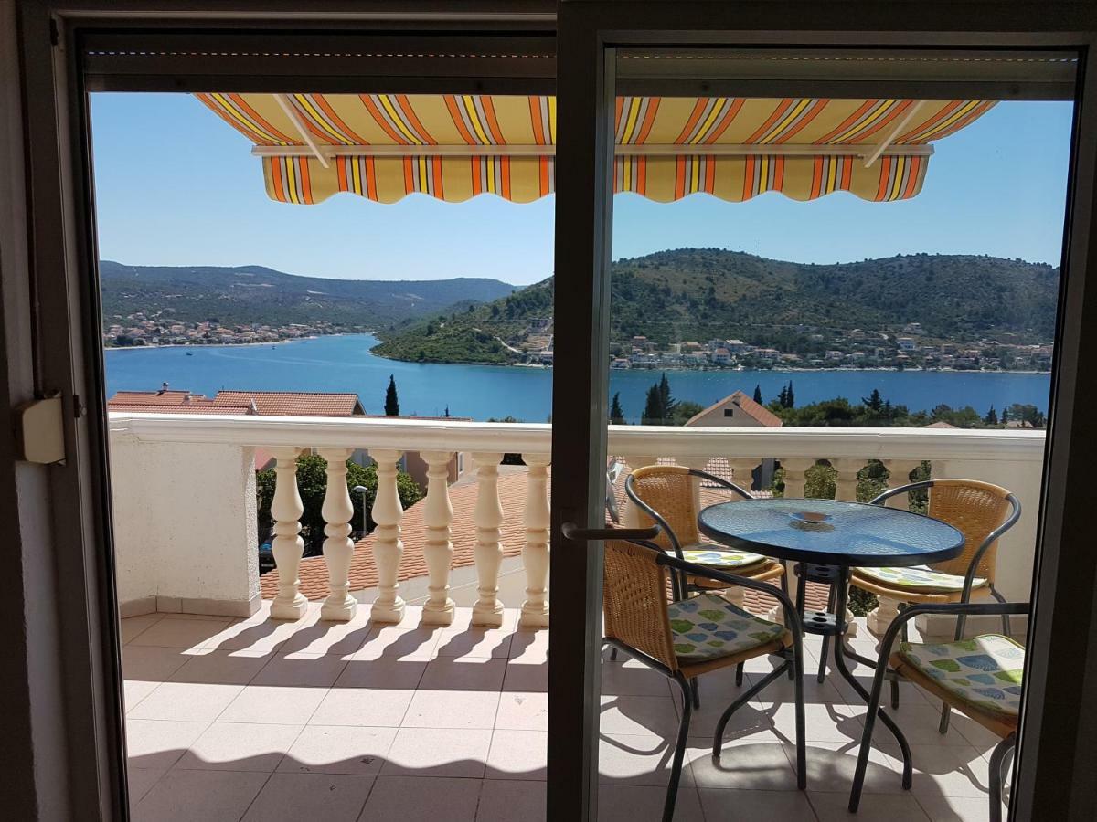 Apartmani Adriatic Rogoznica  Luaran gambar