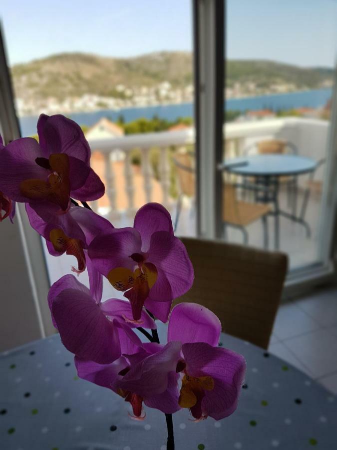 Apartmani Adriatic Rogoznica  Luaran gambar